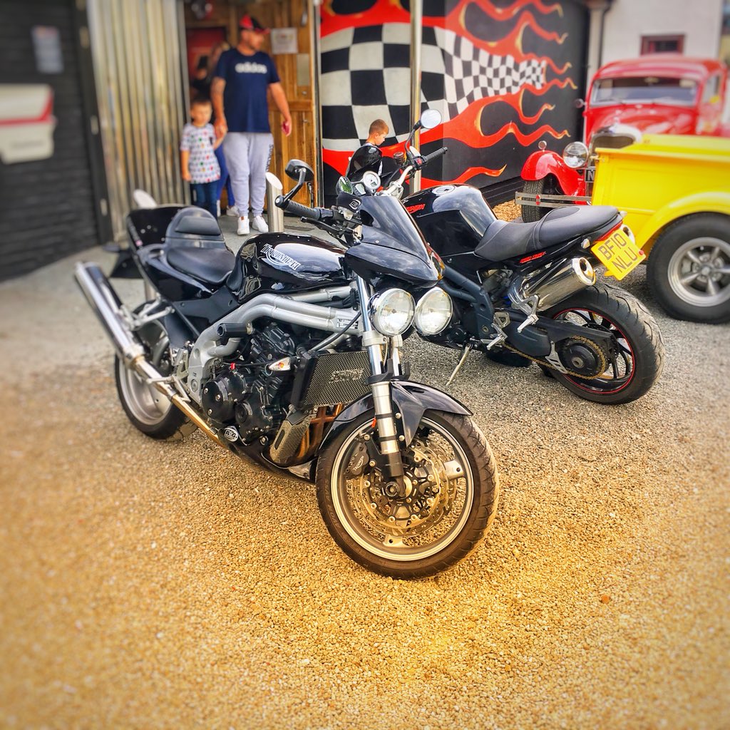 v_ate_uk's tweet photo. Some pics from tonight’s Car and Bike Night! Every Thursday until October! #vateboston #carnight #bikenight #Lincolnshire https://t.co/Aoz9pe7Fu4