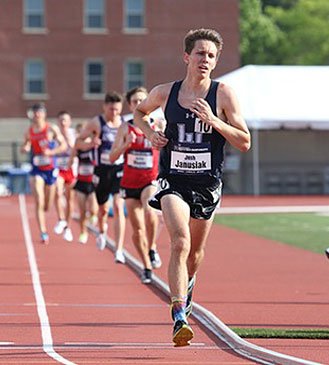LawrenceUNews's tweet photo. ALL-AMERICAN!! That has such a great — and appropriate — ring to it for LU track standout Josh Janusiak. https://t.co/CZ6GmliWde  #wooohooo #Congratulations #youmakeusproud https://t.co/kfx56ibSz0
