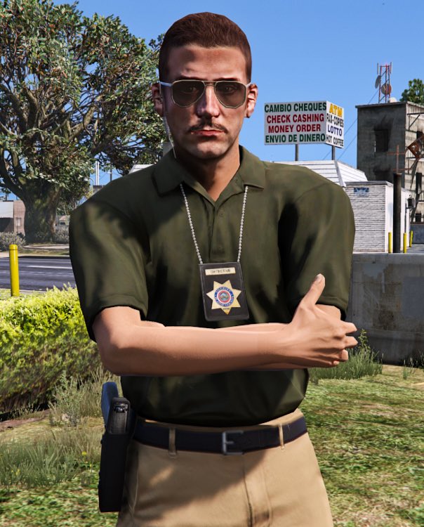 Please join me in congratulating Detective Anderson in his promotion to Lieutenant!

Anderson has been with the #BCSO for seven years today! We have nothing but good things to say about Detective Anderson and we hope to work with you for many more years to come!