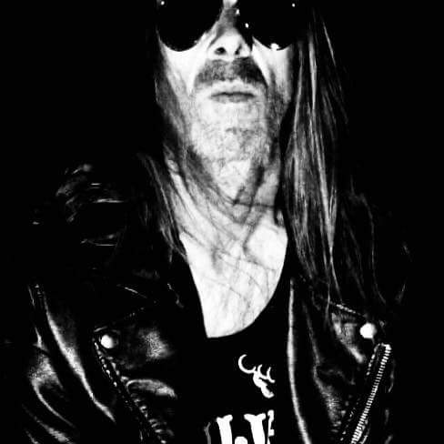 s_approach's tweet photo. A still of oor Neill from our new video which is coming soon. The track is called Be Mine. https://t.co/P8oDE7EWOt