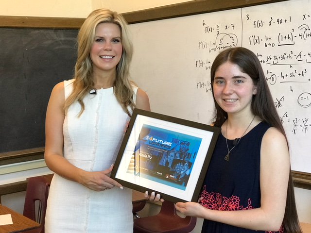 ETorresDenver's tweet image. Congratulations to Kayla Ro, a CBS4 Future Leaders award winner! Learn more about Kayla tonight at 5pm. A big thank you to our partners, @coschoolofmines and PDC Energy! #cbs4futureleaders @CBSDenver