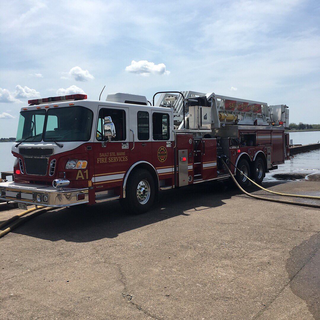 The weather is cooperating nicely for pump testing today! #testing #firesafe @CitySSM @BushplaneCentre https://t.co/wHgUBFb8KS