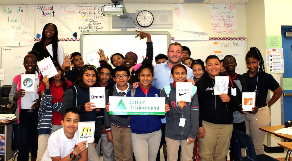 ja_miami's tweet photo. Thanks to our friends from @Zingrides for volunteering today! #thankyou #educate #volunteer #financialliteracy https://t.co/71XnYS6Yx8