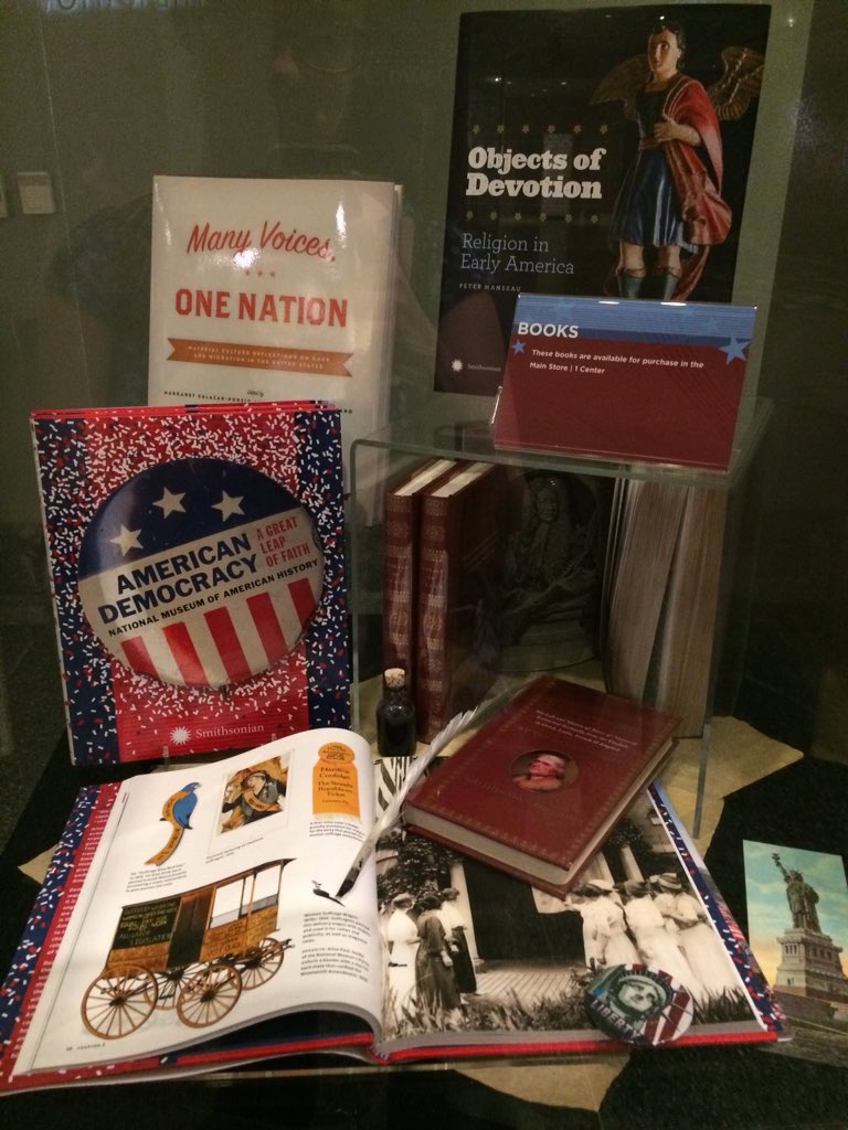 Cool display at the Smithsonian Museum of American History #books #history