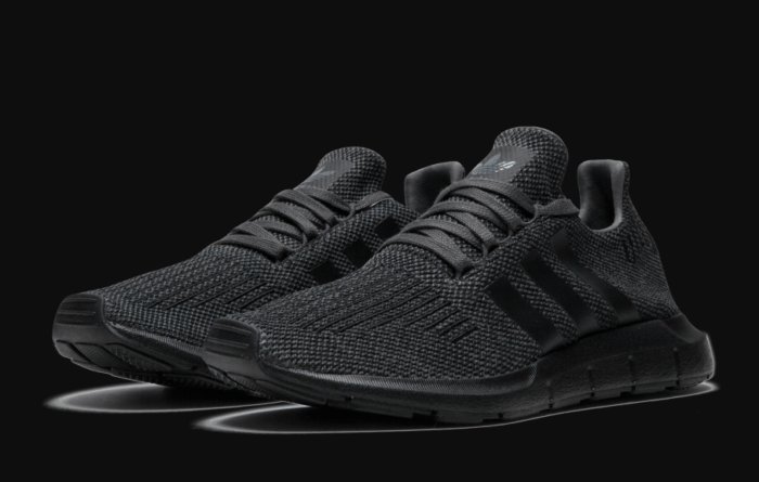 adidas swift run dark grey