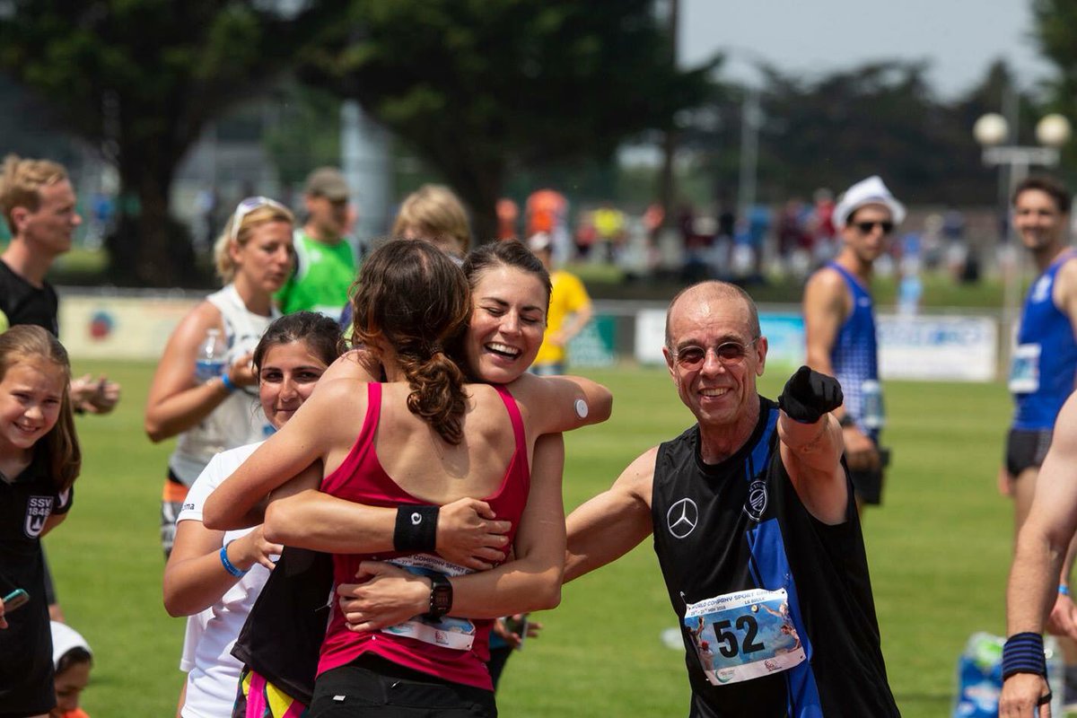 caroline_paux's tweet photo. 5000 sportifs provenant de 50 nations, s’affrontent pendant cinq jours à La Baule à l’occasion des jeux mondiaux du sport d’entreprise  joie d’une coureuse du 100 mètres. #WCSG2018 #sports #sportentreprise #labaule https://t.co/NqHxQ0z2kR