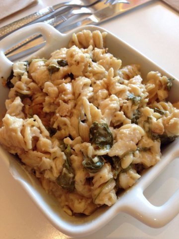 greentablesb's tweet photo. If your dinner doesn't make you smile, you're not at Green Table. https://t.co/tGDnWmeXFI