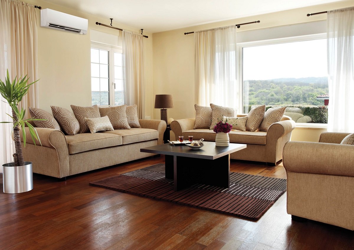 AirRepairSA's tweet photo. With it already feeling like #summer in #SanAntonio, hopefully you’re nice and cool in your home. If not, many homeowners find #ductless air conditioners offer the ideal solution. Discover four cool features of ductless air conditioners. https://t.co/tZVyawCz0X https://t.co/e1Hi5f2Ala