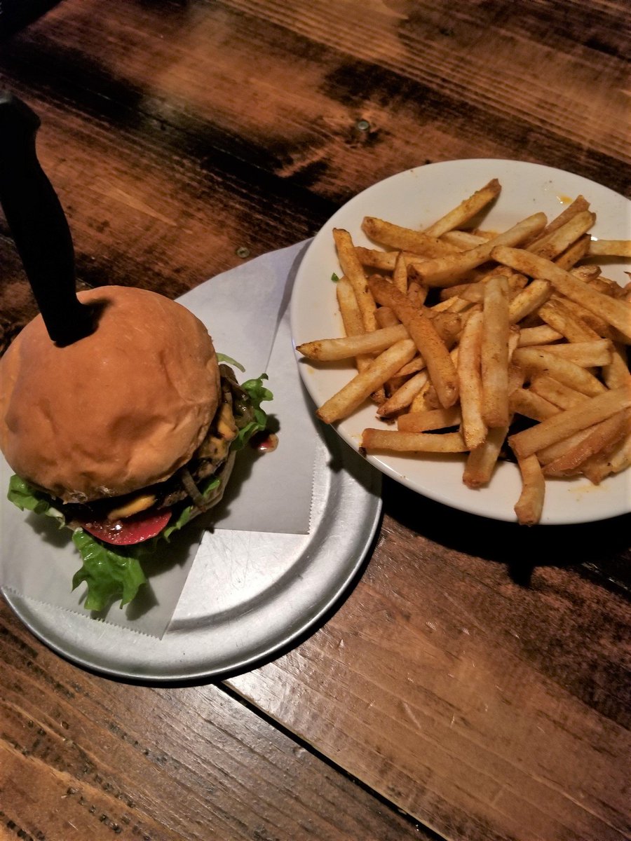 onceinfullspoon's tweet photo. "The Balboa" burger @TheBalboaSD comes with LTO, American Cheese, and a Zesty House Aioli. The bun, a freshly baked bolillo roll, was so soft and delicious, without getting too soggy. The perfect burger! Check our article 👉 https://t.co/rK2jIg7N2U. https://t.co/wg37kYpgNj