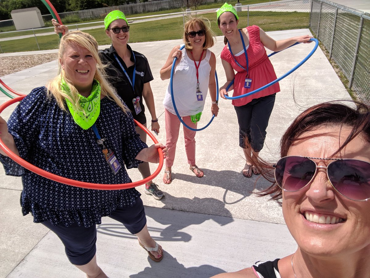 bwaind's tweet photo. Whoop whoop! It's been a great year @StarrElementary #GIStarr https://t.co/IQjKxCLzRA