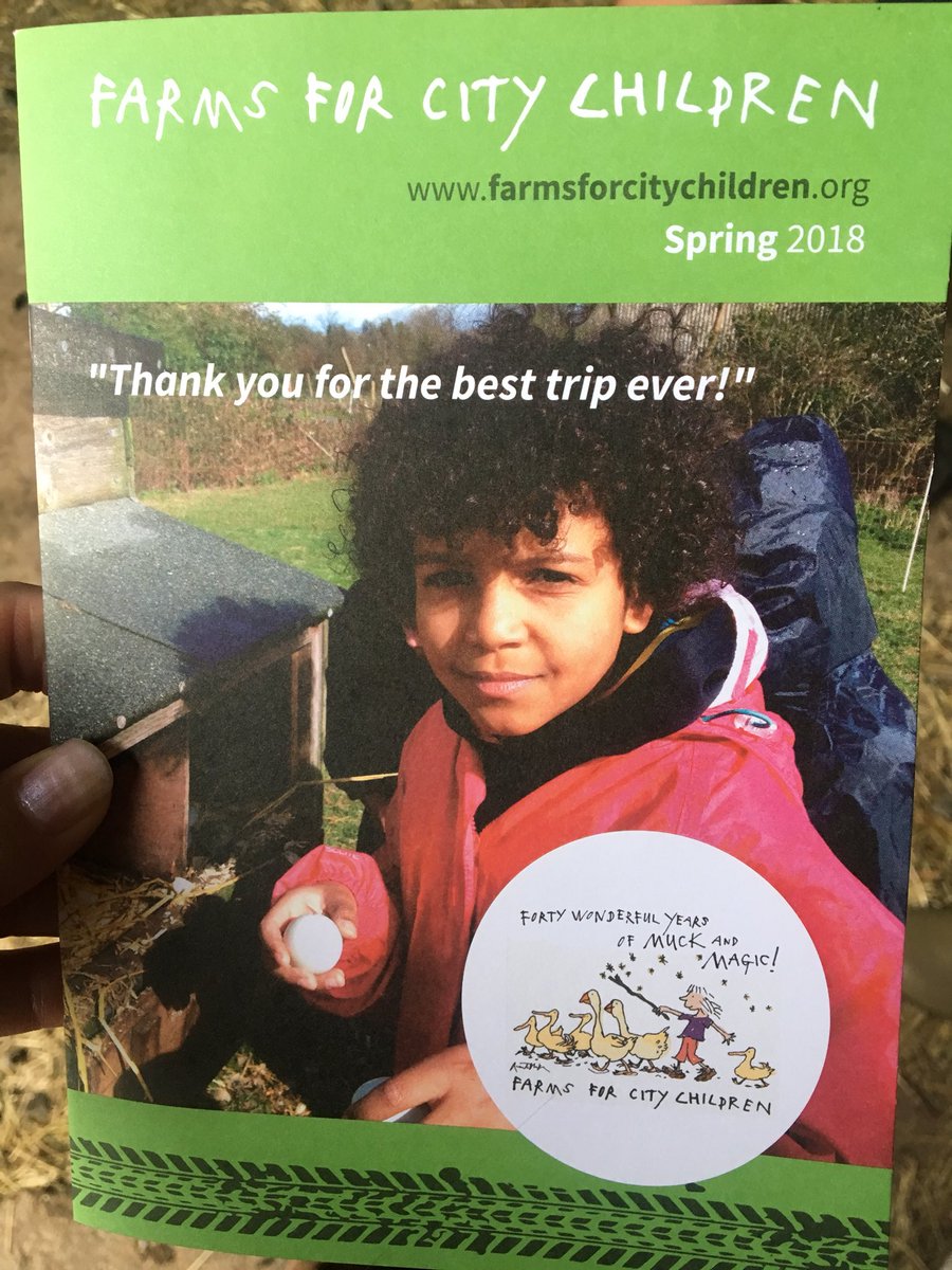 Jess_Robins18's tweet photo. Thank you to @MichelmoresLaw and @Wick_Court together with the @farmersforaweek team for a lovely evening learning all about a great charity and meeting some top City Children! #charity #farmsforcitychildren #farmtofork #countryliving #wickcourt #farmers https://t.co/733psFQIUM