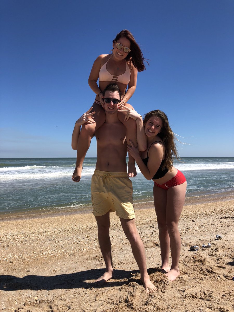 BarthurBen's tweet photo. Kate is very photogenic person. Happy bday gal live it up @K8th3Gr8_ #shareyourcake 🎉😁 https://t.co/wH7bgWcnLx