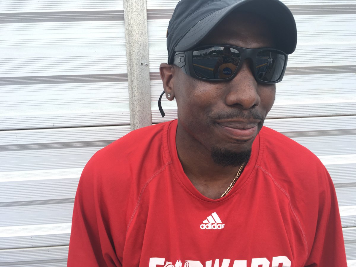 ADDougPeters's tweet photo. You could have Heard about what @HuberBrian needs to do in the finals to win it all at the #NCAAD2 T&F National Championships straight from Coach Barry! If I was in video mode. #NotFiredup https://t.co/W19FlHIK0r
