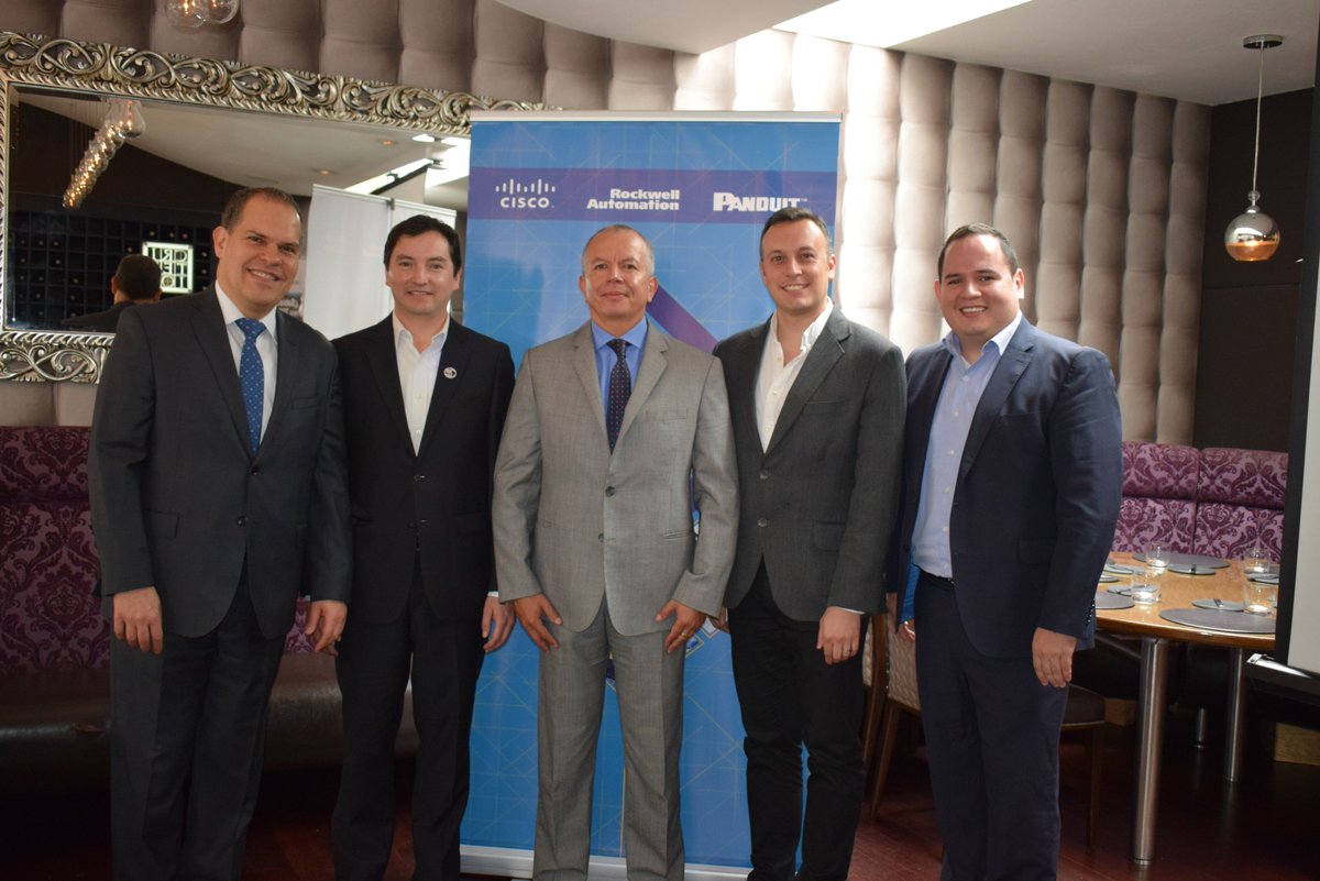 PanduitLATAM's tweet photo. Finalizó nuestro Roadshow Bogotá, Colombia. Gracias a todos los asistentes que conocieron como la convergencia de las redes es hoy una realidad #PanduitIndustriaConectada https://t.co/Ejp8i4XL1A