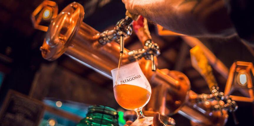 wallasdolores's tweet photo. Se vienen nuevos sabores a @wallasdolores muy pronto tendremos la mejor Cerveza Artesanal #ChopperaPatagonia
Exclusivo en #tucasadefindesemana #chopperia https://t.co/14FA4oThPH