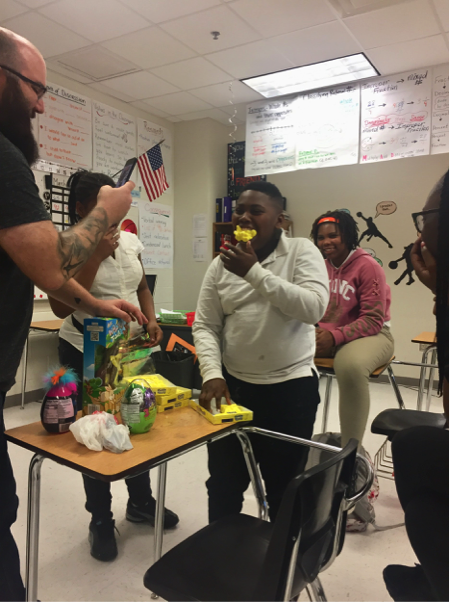 HopeforSouthD's tweet photo. This afternoon is the last CoH Youth Group of the School Year at Dade Middle School. Please join us in praying that these students would clearly hear and understand the Gospel of Jesus that brings hope and healing today! https://t.co/i0h6kQfqPA
