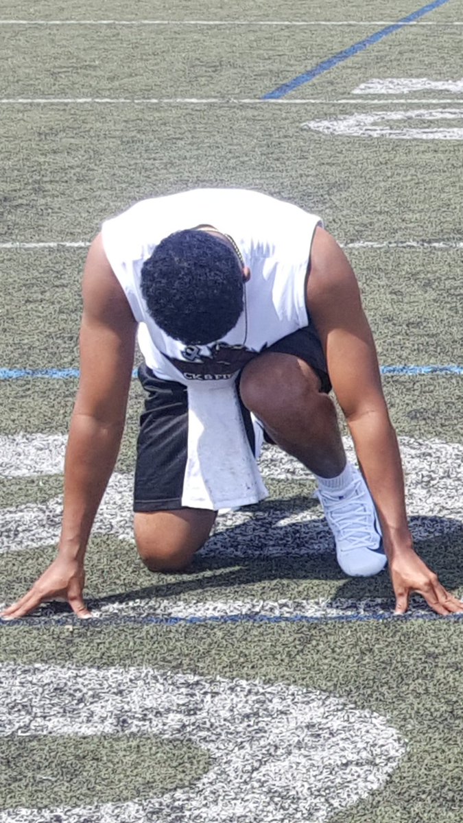DarylNelson16's tweet photo. TEMPLE FOOTBALL CAMP SUNDAY!!! SHON UP!!!! LET'S GO!!! https://t.co/WP57uHYXtu