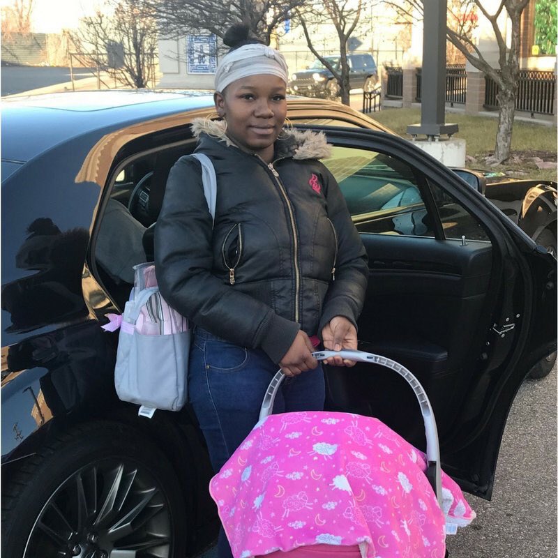 kresgefdn's tweet photo. Through our partner @lyft. @SisterFriendDET Little Sisters get FREE transportation to prenatal appointments and SisterFriends events. 

#SisterFriendsDetroit #IAMASISTERFRIEND #DetroitMoms #TakeoverKresge https://t.co/uAMEzbCtzj