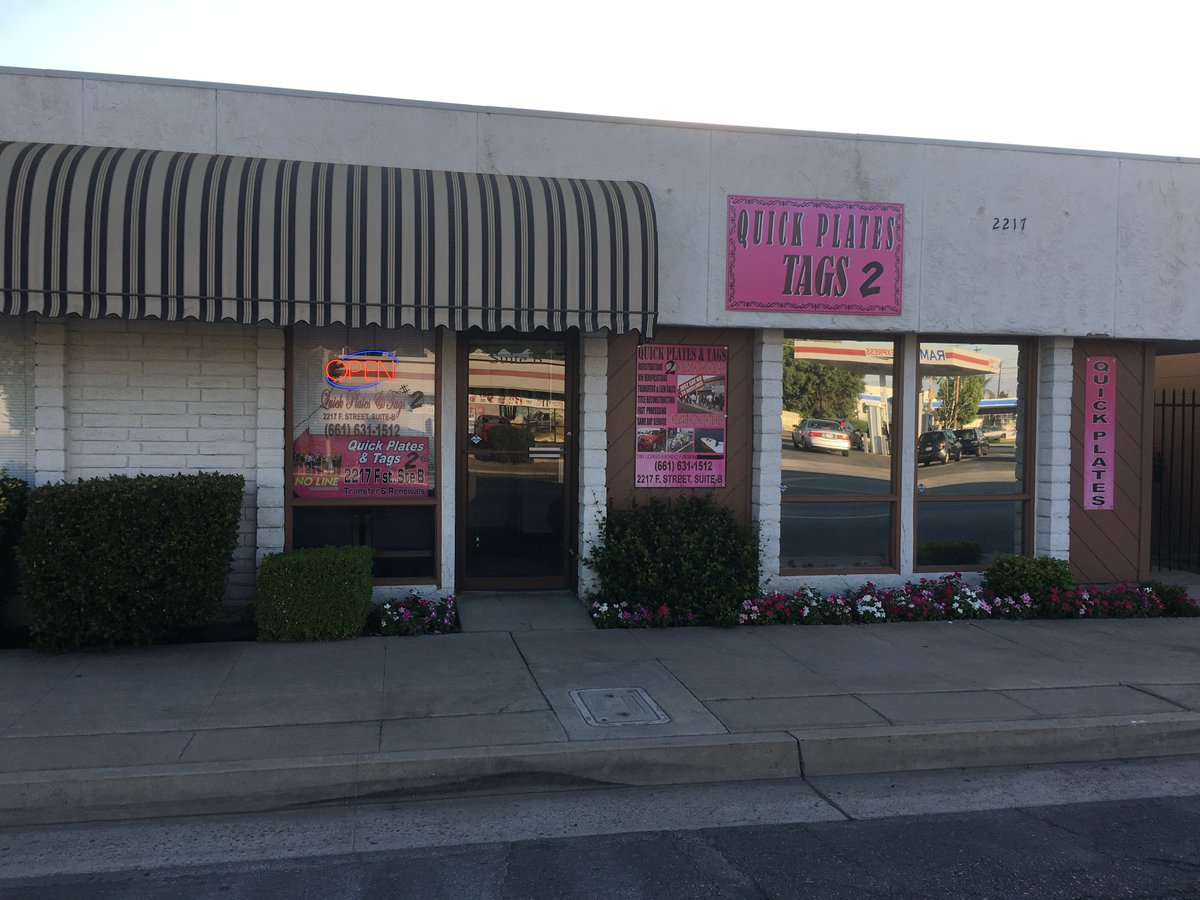quickplatesbako's tweet photo. Hello! Everyone hope your not standing in the line at the DMV. We have NO waiting here at QUICK PLATES &amp; TAGS over here at 2217 F St Ste B.  Call us and get a FrEe quote of the cost to Register your AUTO @ 661-631-1512 Lic#85934 https://t.co/gexvDJgEHA