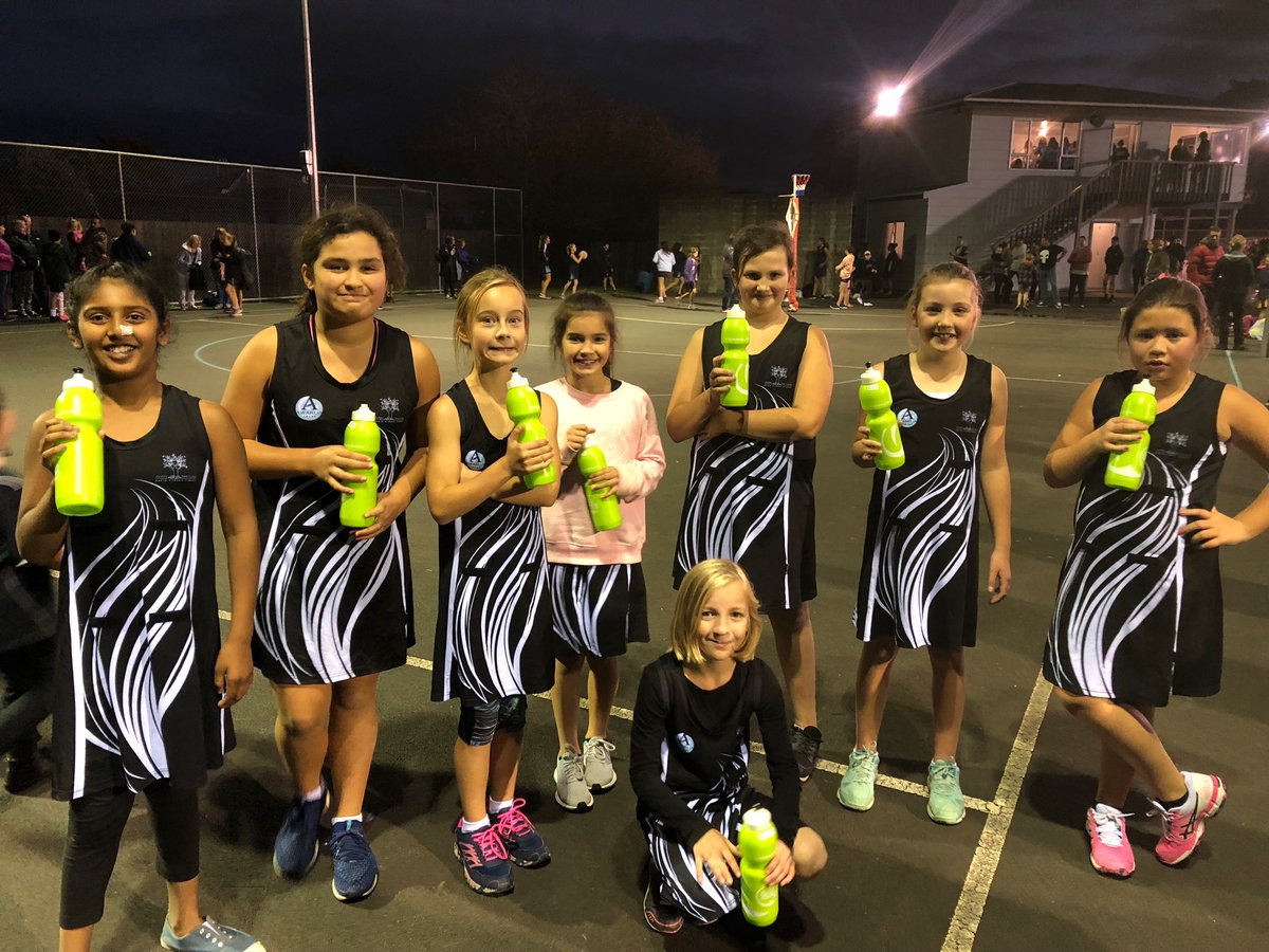 farmerjoNZ's tweet photo. As part of @Fonterra @FonterraFarmers #FarmSource am proud to sponsor David Street School Morrinsville Stars Netball Team #MadeInPiako https://t.co/vFJ0x0w009