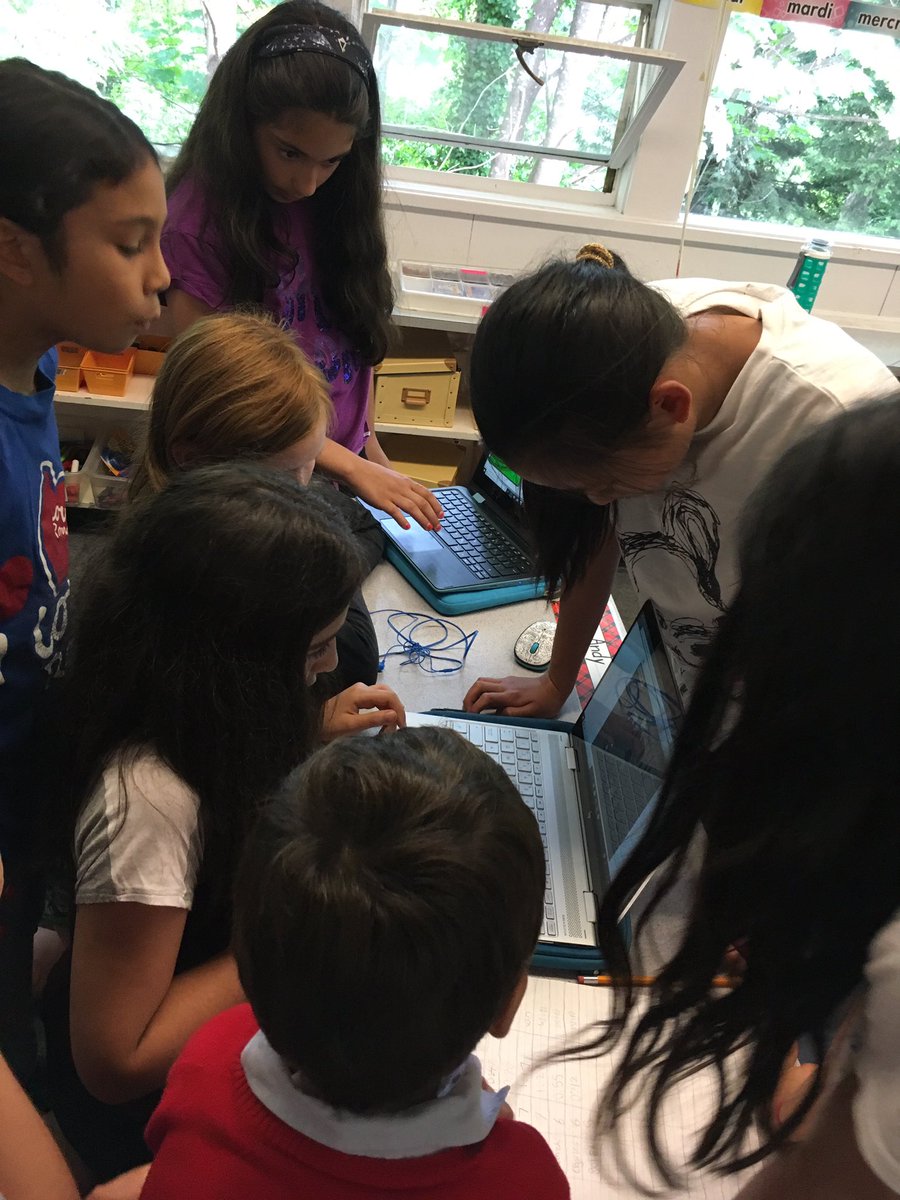 msflett's tweet image. Westcot&apos;s Arcade is up and running! #CodingQuest #westvaned