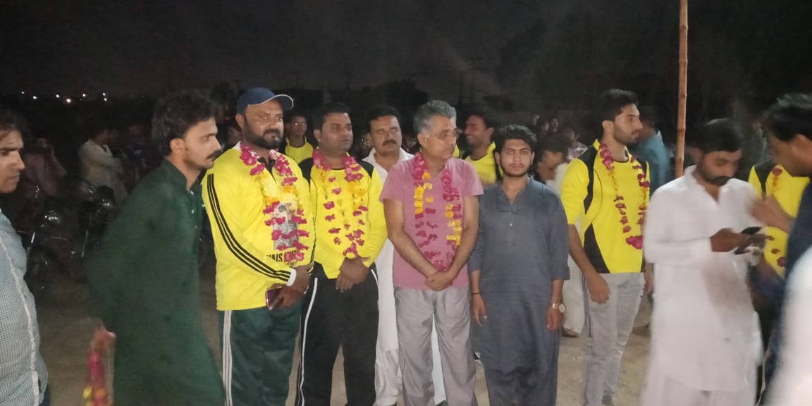 ImranKhanzada_'s tweet photo. Last Night General Sec. PPP Cultural Wing Sindh @LiaquatShahani_ Sb Inogration Night #ShaheedRani Cirket Tornamant Att Latifabad Hyderabad Along With  Me And  @Shoukat_Abbasi8 @AnwarAbbasiPPP @ImranAl34772455 @AghaAsadPPP And Others Also Present .
@BBhuttoZardari @AseefaBZ https://t.co/SjqFHnO2uH