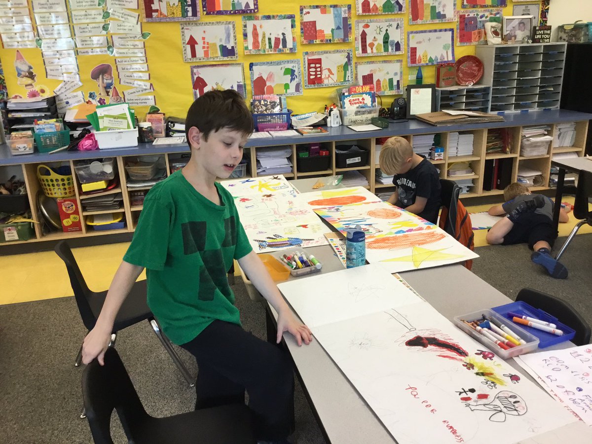 summerjoy57's tweet photo. Getting ready for Market Day!!!! Preparing our storefronts......#teachimlay https://t.co/QNSrleszAZ
