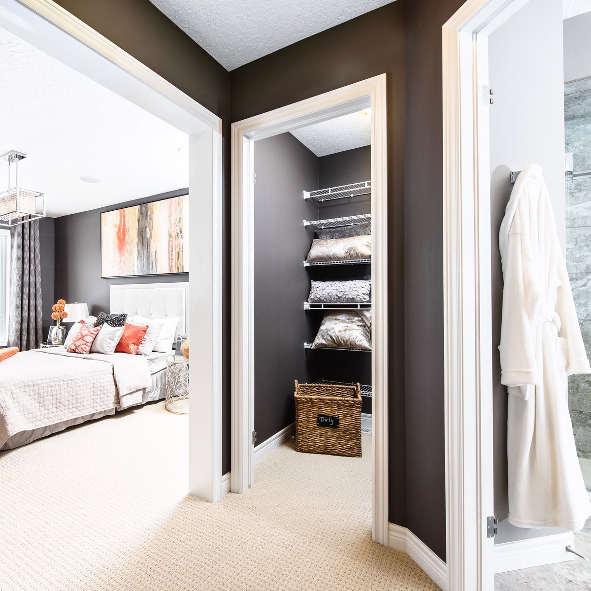 fusionhomes's tweet photo. Functionality at its finest. #mastersuitedesign #homedesign https://t.co/rKZu0MB2XF