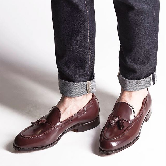 Meermin Shoes on Twitter: "Burgundy Shell an all time classic that should be part summer rotation #meermin #meeeminmallorca #handmadeshoes #goodyearwelted #goodyearwelt #tassels #shell #cordovan #shellcordovan #rawdenim ...