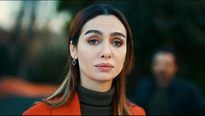 CristiV72's tweet photo. Thank you #AsFer for giving us so much joy. You guys filled our hearts with mixed emotions. Thanks for the wonderful work you've done. #SiyahBeyazAşk will always remain in our hearts.
#BirceAkalay #İbrahimÇelikkol #AslıAslan #FerhatAslan https://t.co/Br11qKuNii