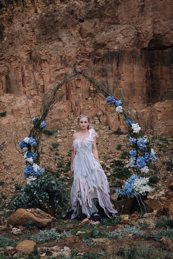 alex_dev_1's tweet photo. Wedding inspiration you don’t want to miss from @southboundbride captured by #TheShankTank #weddingideas https://t.co/3bTAqFnlph https://t.co/oOs85FzVOi
