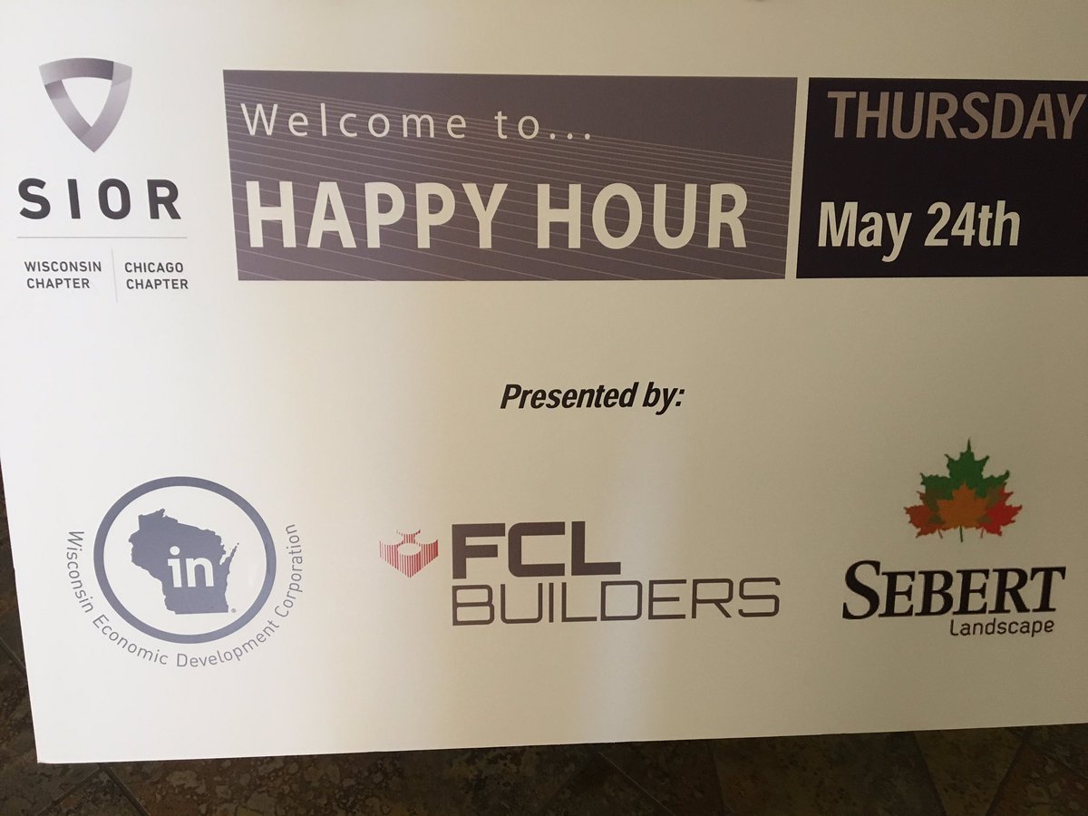 SIOR_Wisconsin's tweet photo. Thank you to all who attended tonight's @SIOR_Wisconsin @siorchicago event @strawberry_club! #I94Dealmakers #fclbuilders @WEDCNews #sebert #cre https://t.co/Q0nq9xIOmg