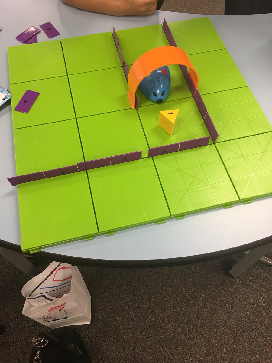 Renee_McKinnon1's tweet photo. STEM family night @FairviewES_NC in @UCPS_MonroeNC was a huge success. Way to go leaders and teachers @MeltonsMagic &amp; @KellySThomas. Coding, Engineering, Rocket building.... so much fun and engagement. https://t.co/G9MJwgjjGy