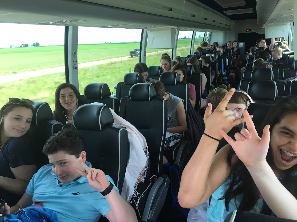 tgatsios's tweet photo. Peace out Springfield -- it was a great day! @HCMSTigers157c #HCMSinSpringfield https://t.co/1RYUpFJEdi