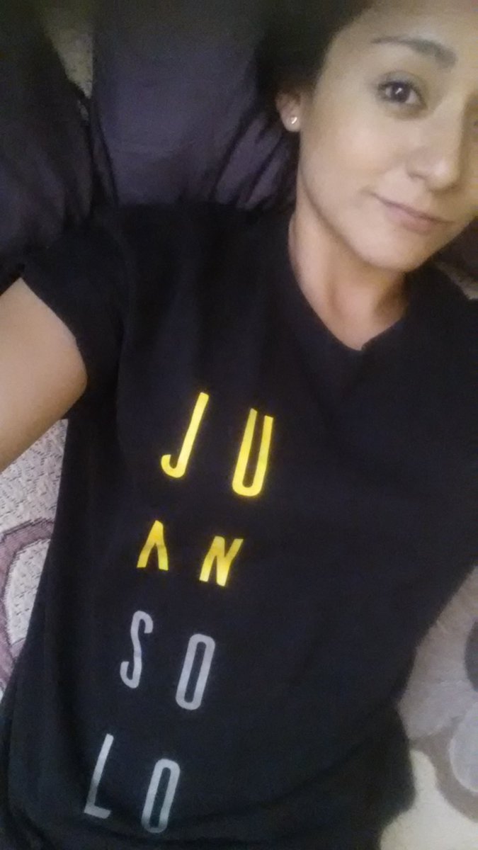 _sololore's tweet photo. @soyjuansolo tmb ando de promoción #CiudadTropical #NoEsViernes de #ComandoSolo y #MeVale 😎 #CSPTLPV 💚 https://t.co/1BR7OF1hFQ