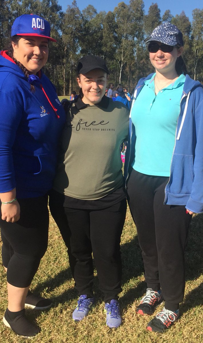 My second prac and my second Athletics Upper Primary Carnival. The day was excellent and the atmospher contagious #acuedu_p #stMM #fun #befree #neverstopdreaming #practeachers @miss_drysdale @missvanessa1821