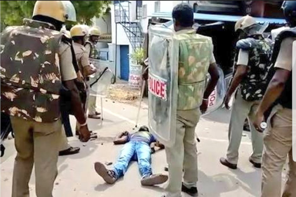 ThisisRaghav_'s tweet photo. #India #kills #Tamilians 
#SaveThoothukudi 
#SaveTamilNadu https://t.co/fZ5nUac5n3