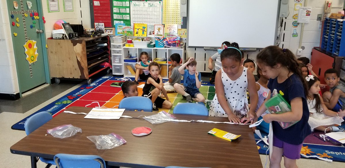 AllysonConrad10's tweet photo. From 120 chart to number number lines to measurement! Math is fun! #nrscdchat https://t.co/JZPWTPk0d0