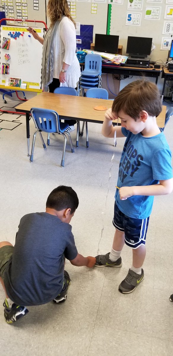 AllysonConrad10's tweet photo. From 120 chart to number number lines to measurement! Math is fun! #nrscdchat https://t.co/JZPWTPk0d0