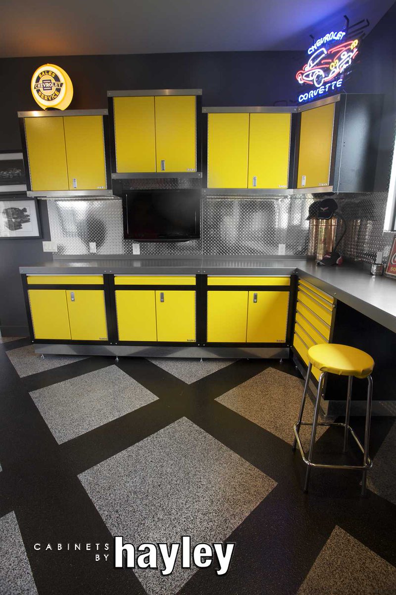 Cabinets By Hayley On Twitter Do You Have A Dream Garage All