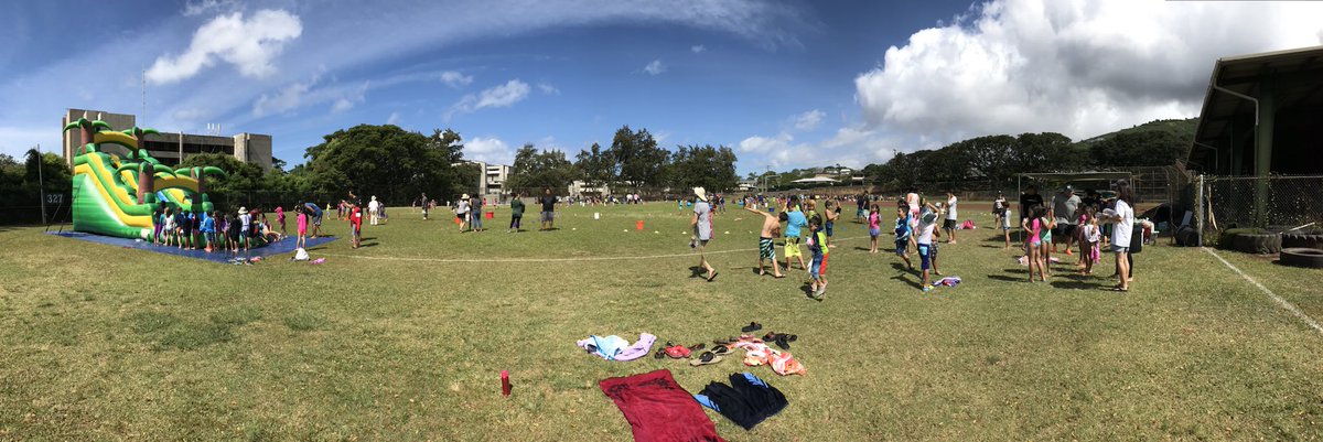 Mid-Pacific elementary schoolers celebrated the last day of school with awesome Field Day water fun. Have an amazing summer, Owls! Thank you for an incredible year! #midpacific #lastdayofschool #owlsonbreak