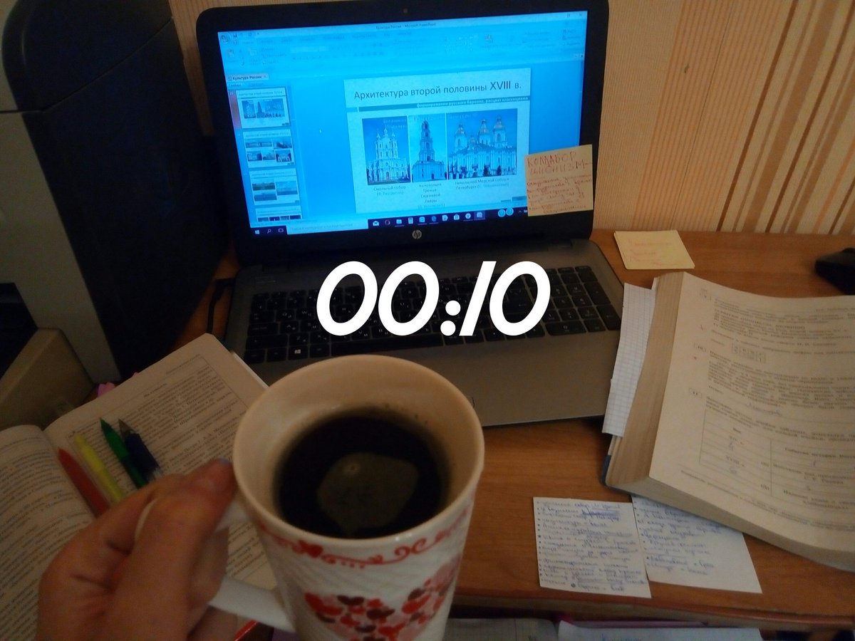 sweet_sixteen8's tweet image. Крч это мой рабочий стол, типа вроде похоже на что то мотивирующее для учебы, так что
#MotivationForStudy #ЕГЭ