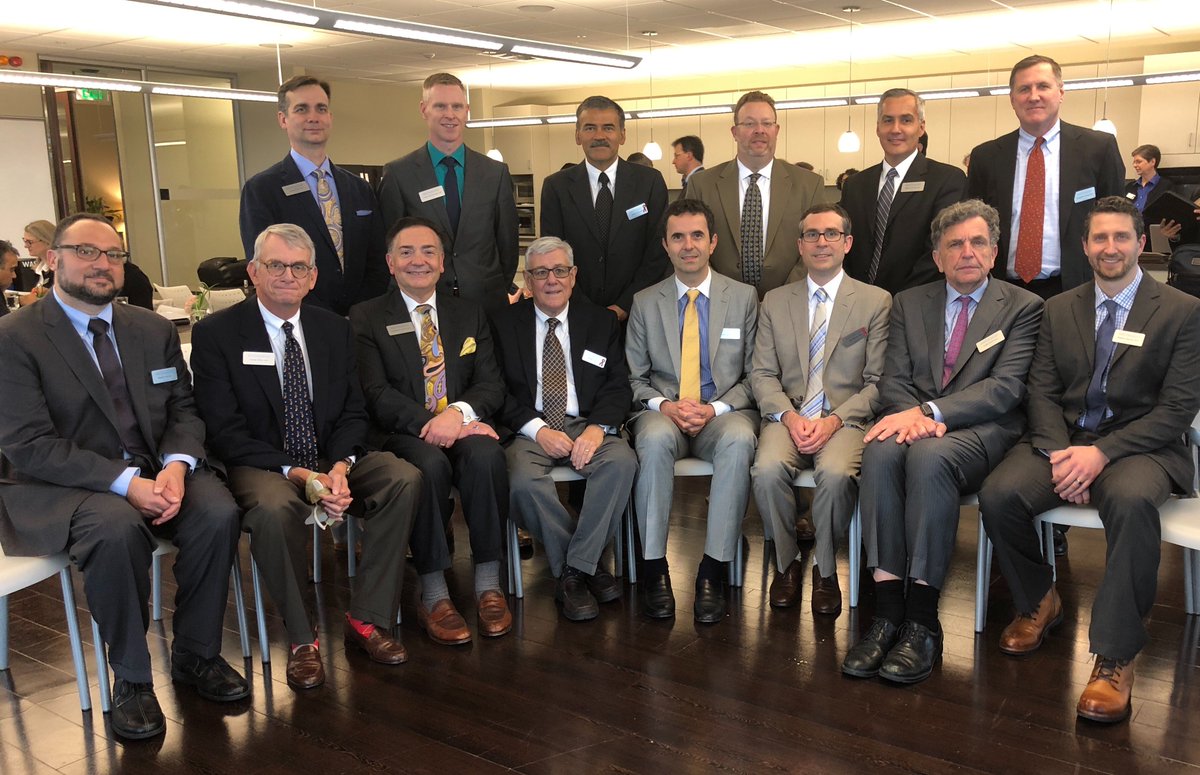 scahq's tweet photo. A big A+ to our #SCAMember oral examiners at the @ABA. Thanks for all of your hard work!

From left: (Back) Drs. Shook, Muehlschlegel, Arora, Green, Andritsos, O'Connor. (Front) Drs. Kohl, Whitten, Troianos, Licina, Mitrev, Mitchell, Szokol, Sherman. https://t.co/Fqo5HP6hQy