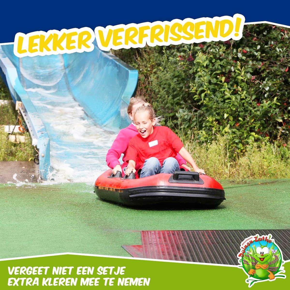 In onze #HaraKiri roetsj je in een bootje over drie reusachtige waterglijbanen naar beneden! Let op: er zijn maar weinig mensen die er droog uit komen, dus een extra setje droge kleren is altijd een goed idee. 😉👚👖