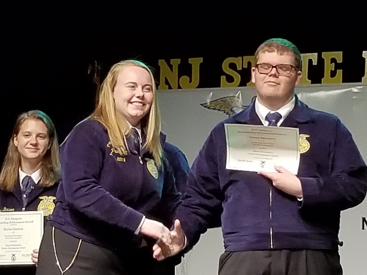 AmyKline1999's tweet photo. #WarrenHillsFFA 1st Place Equine Judging CDE team!  #WHRHighSchool, #WHRHSPride, #WHRSD, #FFA, #NJFFA https://t.co/EGFhmDvY9u
