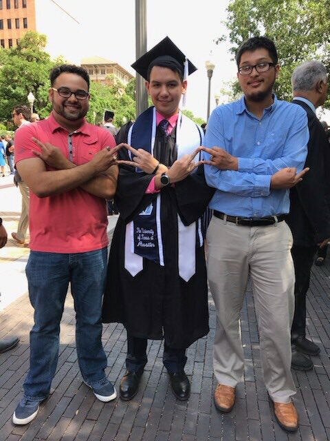 TexasDAO's tweet image. Congratulations to our brother 49. Vicente “Daedalus” Barton for graduating with a degree in Economics and a certificate in Business Administration. Your hard work and dedication paid off. We know you will do great things and be a great leader. #ΔΑΩ