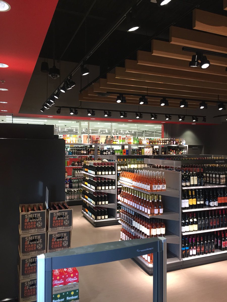 T1832 liquor store is now OPEN!! Thank you <a href="/TonyLynch124/">Tony Lynch</a> for making it happen!