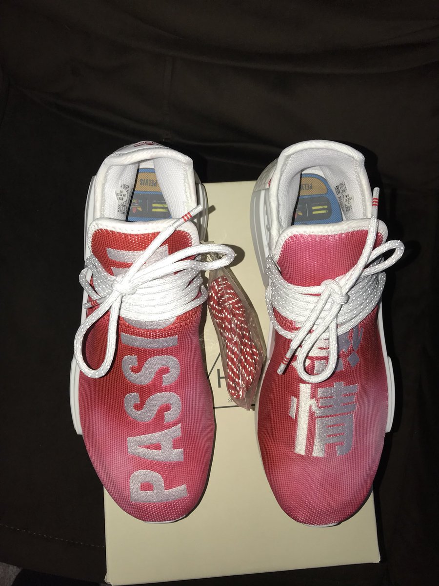 Islandsnkrs's tweet photo. Whatβs a shoe collection without a little #passion #pharrellnmdhu #chinaexclusive π¨π³ π΄ππΌ#cleanaf #redaf #3m #dopesneaker #nmd #adidasorginals https://t.co/zhkVB4KNEo
