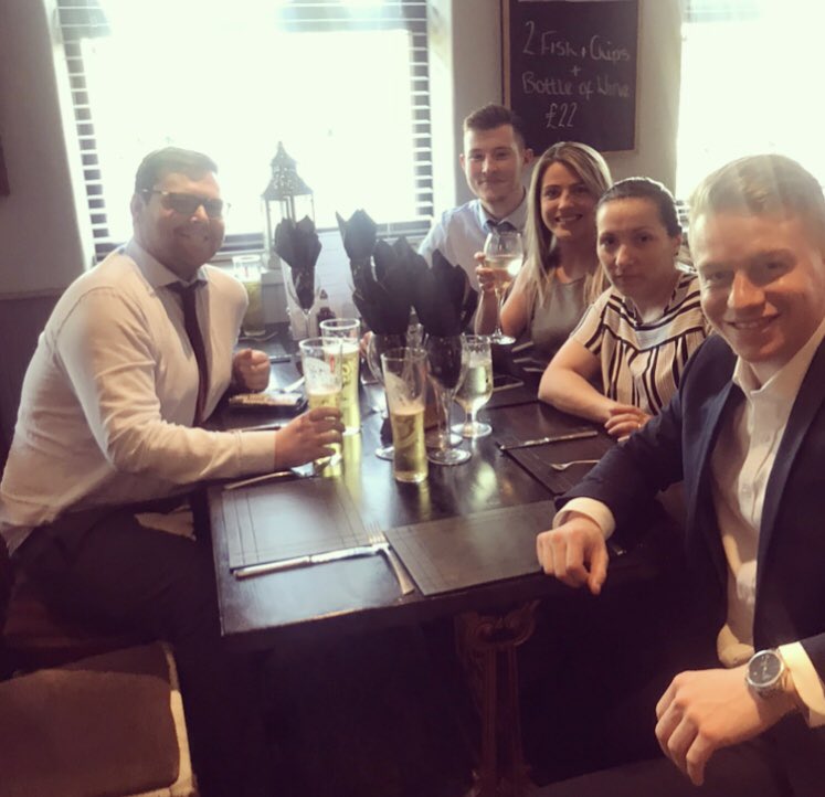 chrisbooth92's tweet photo. U350 enjoying a well deserved Branch Meal preparing for a huge June! #U3Elite #Rewardhardwork @clairegrimes111 @kierancregan @U3Development https://t.co/NOyUEoLH6J