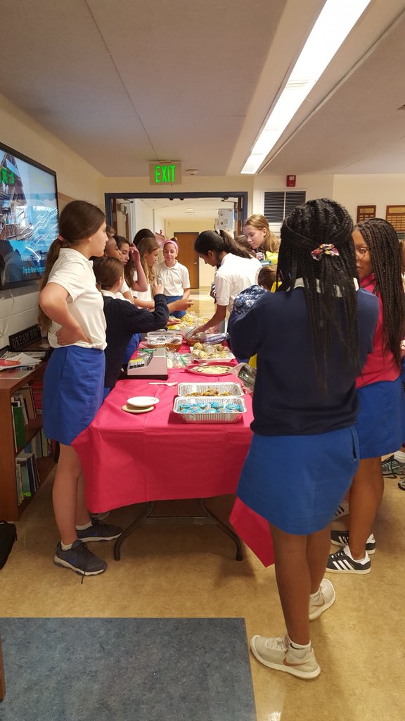 RPCSTweets's tweet photo. Congrats to our 7th graders who raised $700.16 in a fundraiser this week in support of @ShareBabyMD by selling baked goods and homemade snack mixes to the RPCS community! #RPCSmiddleschool #RPCSpride https://t.co/xHdrQytAT3